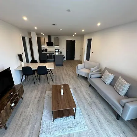 Stylish Central York Apartment Free Parking & Gym Exterior photo